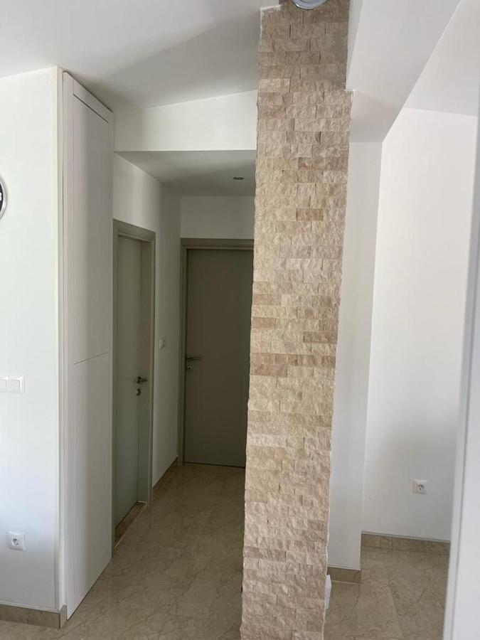 Apartman Nature Zvecanje Bagian luar foto